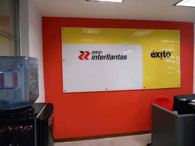 Instalación Éxito Bello (5)